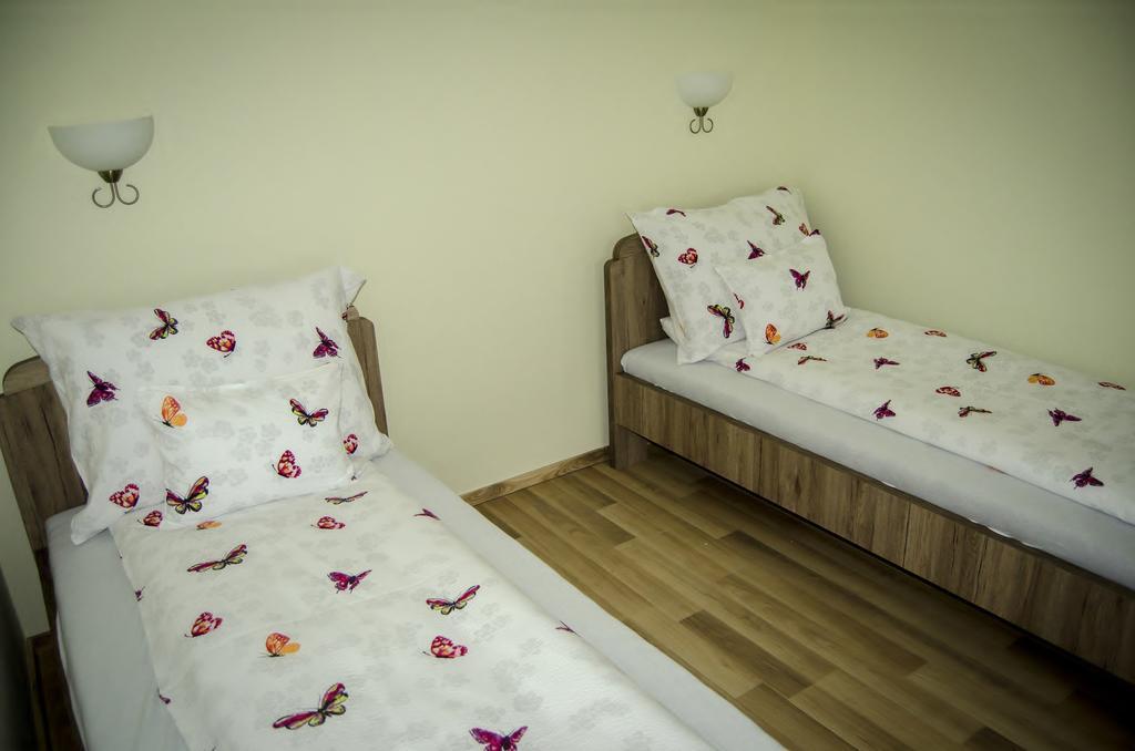 Csongradi Vendegvaro Apartmanok, Szarka Haz Екстер'єр фото