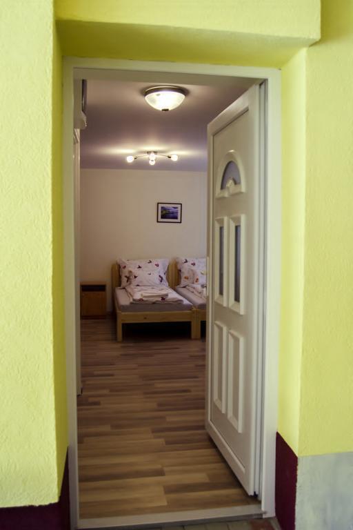 Csongradi Vendegvaro Apartmanok, Szarka Haz Екстер'єр фото